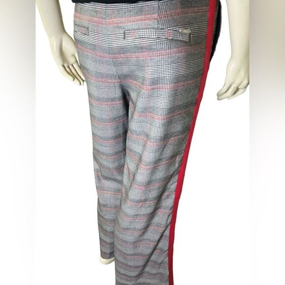 NWOT Red, Black, White Plaid Pants by G.I.L.I. (Got It Love It) Size 6P - Picture 4 of 5